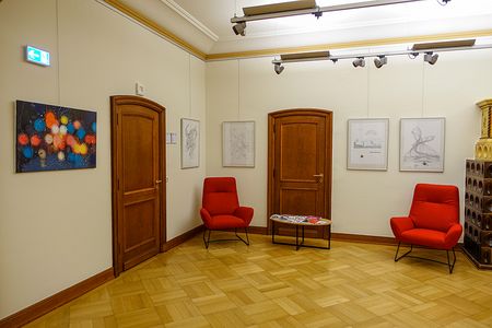 Ausstellung im Wartebereich des Rektorates der Villa